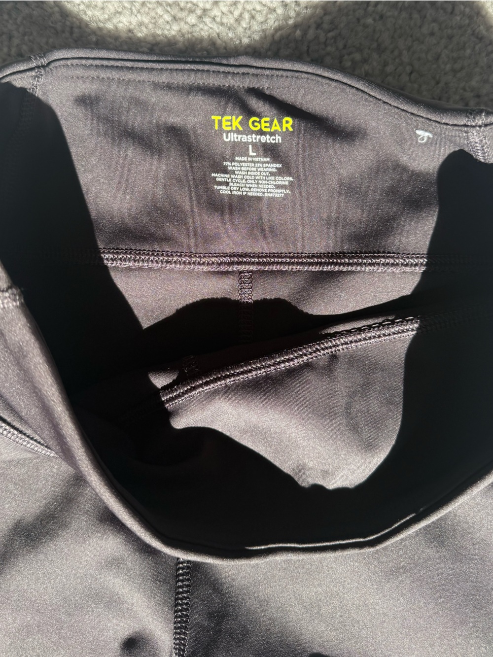 3pc Large Activewear Set - Picture 3 of 8